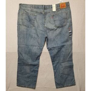 Levi's 559 Jeans Men's 52X32‎ Medium Wash Relaxed Straight Denim #00590086
